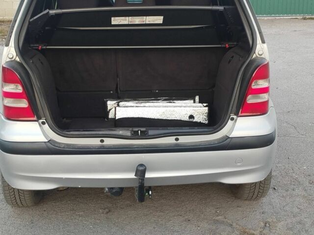 Серый Мерседес А класс, объемом двигателя 0 л и пробегом 234 тыс. км за 4000 $, фото 12 на Automoto.ua