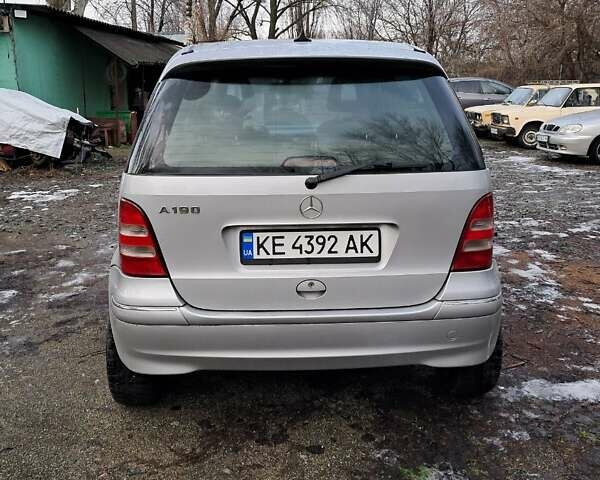 Сірий Мерседес А клас, об'ємом двигуна 1.9 л та пробігом 215 тис. км за 2700 $, фото 5 на Automoto.ua