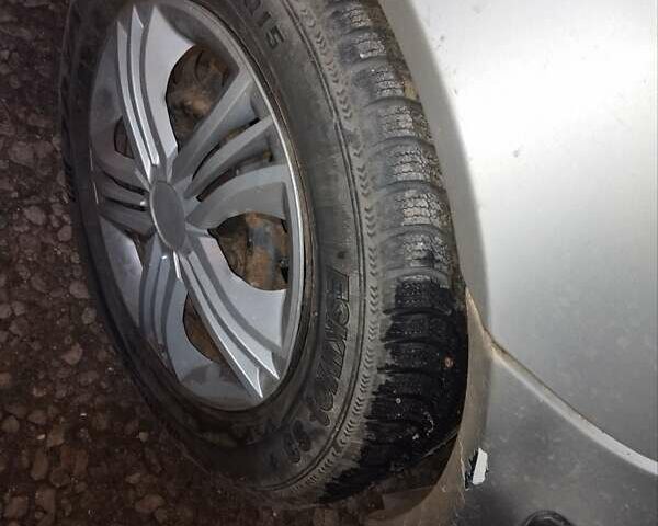 Серый Мерседес А класс, объемом двигателя 1.69 л и пробегом 270 тыс. км за 5300 $, фото 7 на Automoto.ua