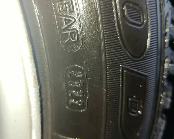 Серый Мерседес А класс, объемом двигателя 1.69 л и пробегом 180 тыс. км за 3500 $, фото 41 на Automoto.ua