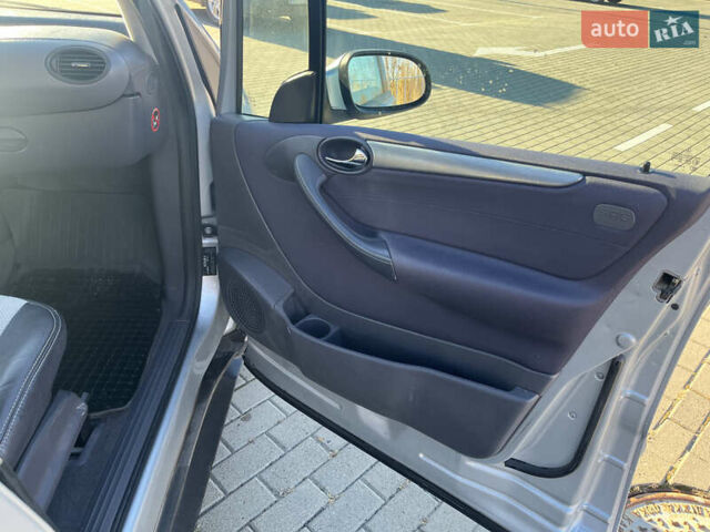 Сірий Мерседес А клас, об'ємом двигуна 1.6 л та пробігом 184 тис. км за 3400 $, фото 21 на Automoto.ua