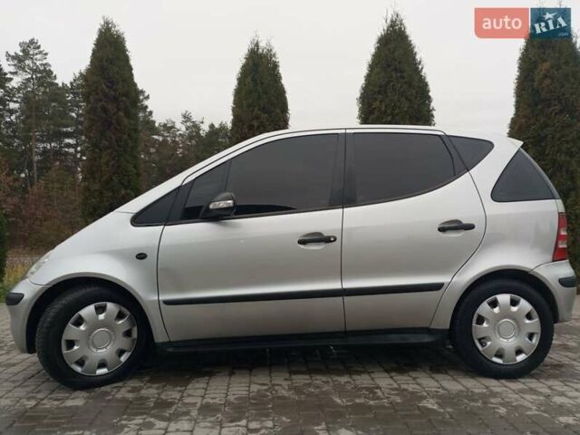 Серый Мерседес А класс, объемом двигателя 1.7 л и пробегом 265 тыс. км за 3555 $, фото 4 на Automoto.ua