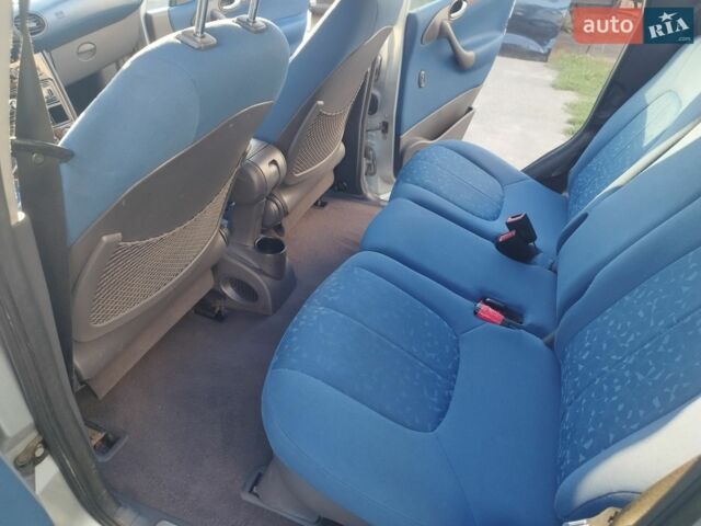 Сірий Мерседес А клас, об'ємом двигуна 1.7 л та пробігом 229 тис. км за 3399 $, фото 16 на Automoto.ua