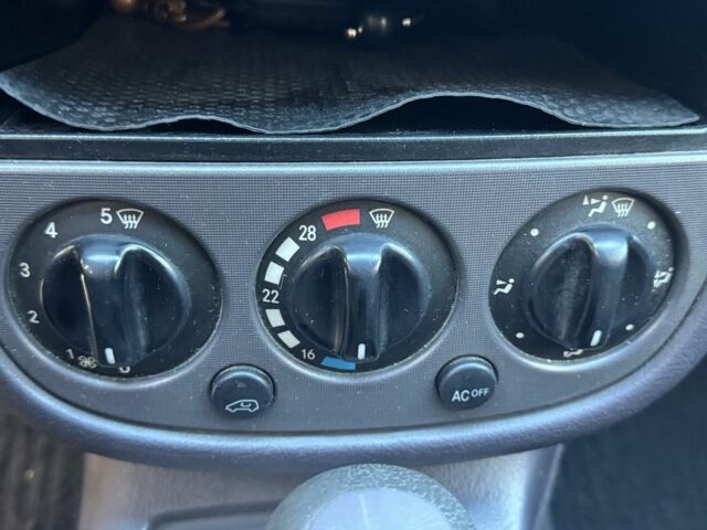 Сірий Мерседес А клас, об'ємом двигуна 1.7 л та пробігом 280 тис. км за 3200 $, фото 11 на Automoto.ua