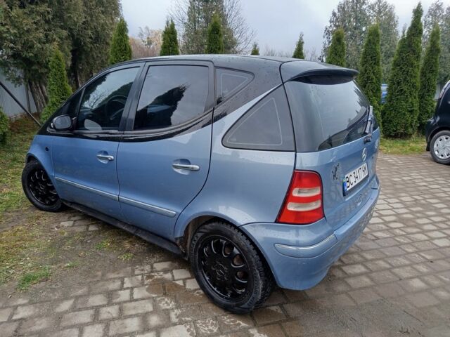 Серый Мерседес А класс, объемом двигателя 1.7 л и пробегом 300 тыс. км за 2500 $, фото 4 на Automoto.ua