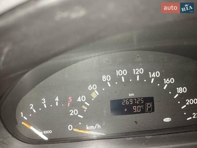 Серый Мерседес А класс, объемом двигателя 1.69 л и пробегом 270 тыс. км за 5300 $, фото 13 на Automoto.ua