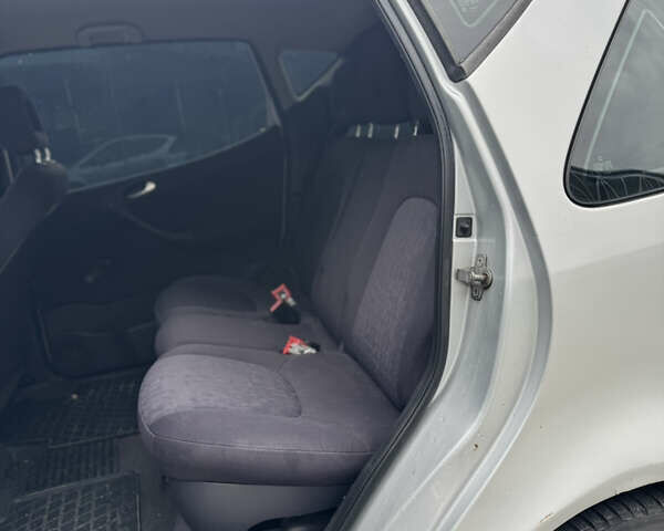 Сірий Мерседес А клас, об'ємом двигуна 1.69 л та пробігом 319 тис. км за 3200 $, фото 11 на Automoto.ua