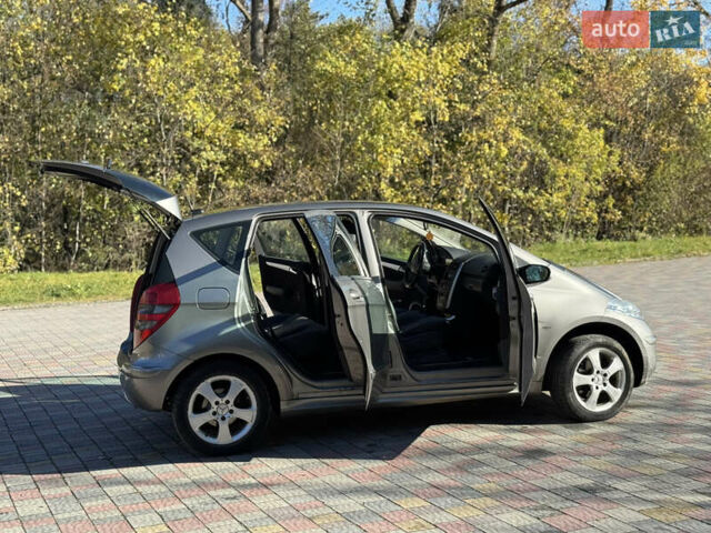 Сірий Мерседес А клас, об'ємом двигуна 2.04 л та пробігом 160 тис. км за 4900 $, фото 8 на Automoto.ua