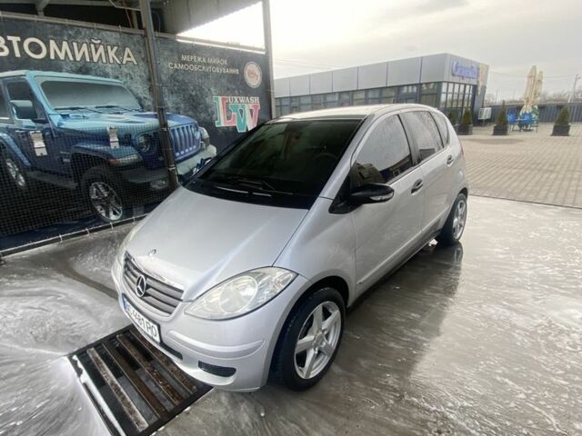 Серый Мерседес А класс, объемом двигателя 1.5 л и пробегом 230 тыс. км за 5000 $, фото 3 на Automoto.ua