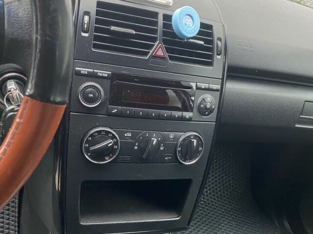 Сірий Мерседес А клас, об'ємом двигуна 2 л та пробігом 270 тис. км за 3350 $, фото 8 на Automoto.ua