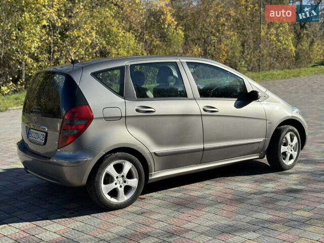 Сірий Мерседес А клас, об'ємом двигуна 2.04 л та пробігом 160 тис. км за 4900 $, фото 4 на Automoto.ua