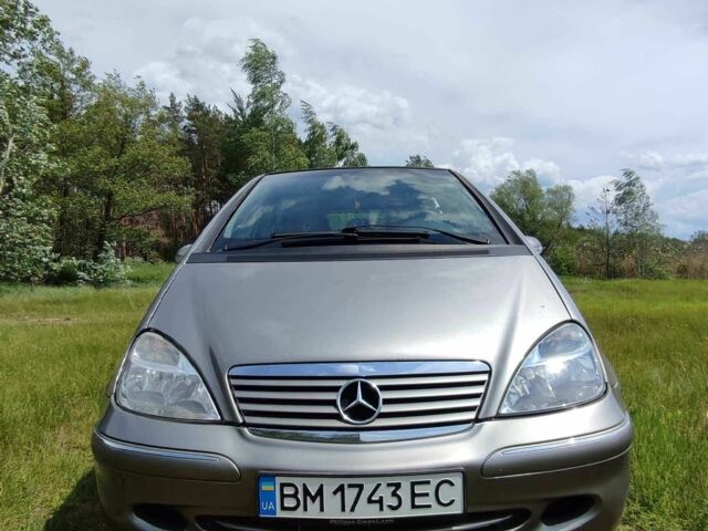 Сірий Мерседес А клас, об'ємом двигуна 1.7 л та пробігом 307 тис. км за 3700 $, фото 1 на Automoto.ua