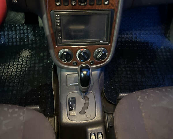 Серый Мерседес А класс, объемом двигателя 1.7 л и пробегом 300 тыс. км за 2900 $, фото 10 на Automoto.ua