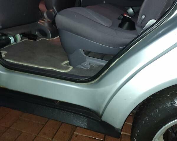 Серый Мерседес А класс, объемом двигателя 1.69 л и пробегом 172 тыс. км за 4500 $, фото 15 на Automoto.ua