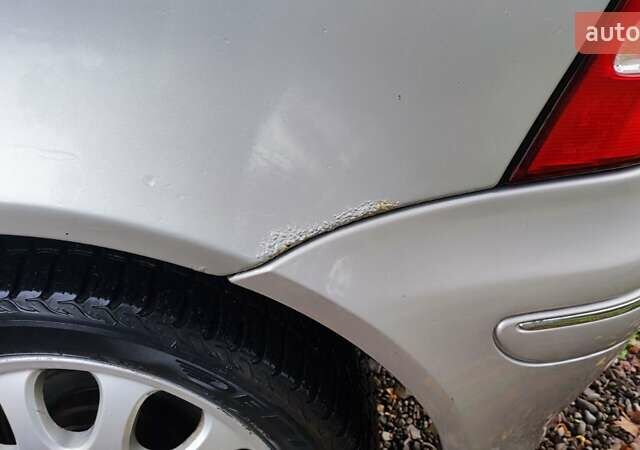 Серый Мерседес А класс, объемом двигателя 1.6 л и пробегом 214 тыс. км за 3000 $, фото 11 на Automoto.ua