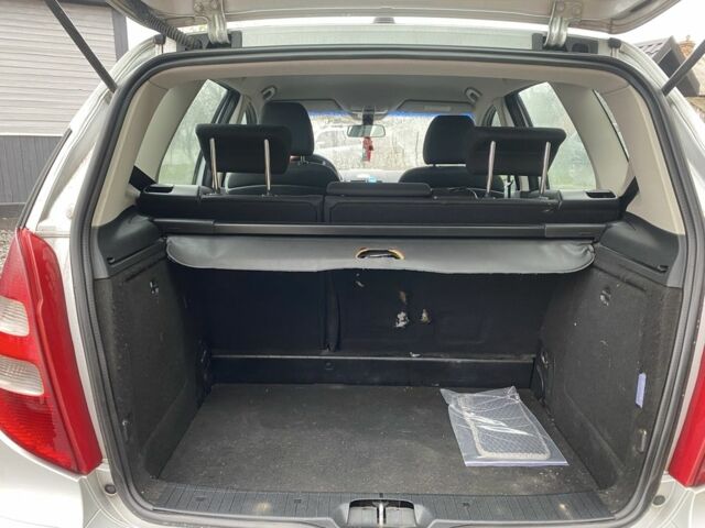 Сірий Мерседес А клас, об'ємом двигуна 2 л та пробігом 270 тис. км за 3350 $, фото 14 на Automoto.ua