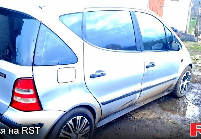 Сірий Мерседес А клас, об'ємом двигуна 1.4 л та пробігом 200 тис. км за 3000 $, фото 1 на Automoto.ua