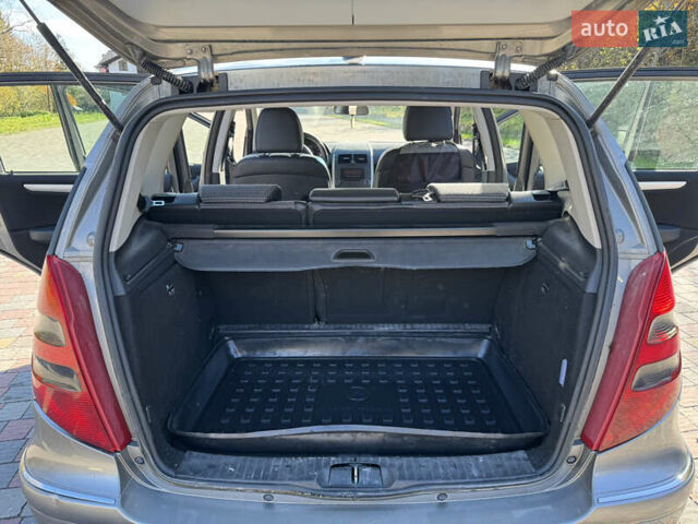 Сірий Мерседес А клас, об'ємом двигуна 2.04 л та пробігом 160 тис. км за 4900 $, фото 13 на Automoto.ua