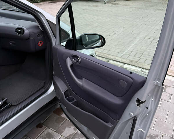 Сірий Мерседес А клас, об'ємом двигуна 1.69 л та пробігом 192 тис. км за 4500 $, фото 6 на Automoto.ua