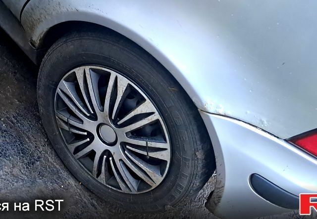 Сірий Мерседес А клас, об'ємом двигуна 1.4 л та пробігом 200 тис. км за 3000 $, фото 3 на Automoto.ua