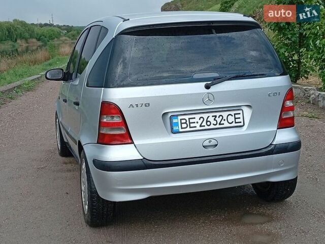 Сірий Мерседес А клас, об'ємом двигуна 1.69 л та пробігом 175 тис. км за 3000 $, фото 8 на Automoto.ua