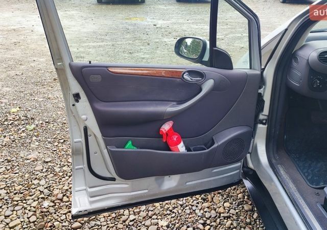 Сірий Мерседес А клас, об'ємом двигуна 1.6 л та пробігом 215 тис. км за 2300 $, фото 6 на Automoto.ua