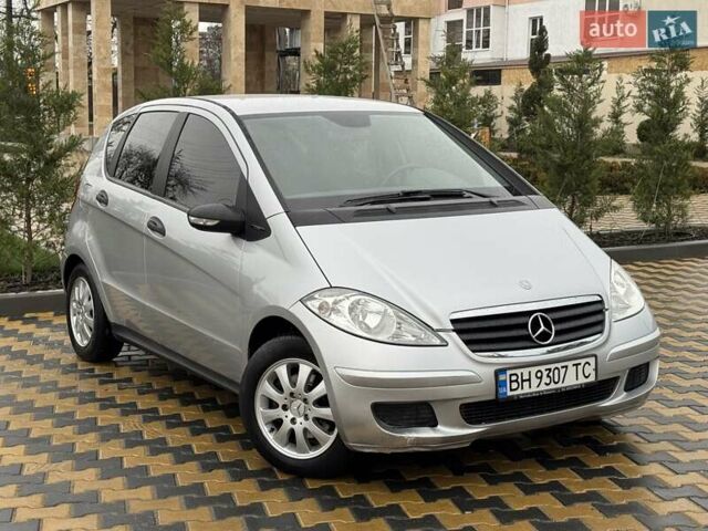 Серый Мерседес А класс, объемом двигателя 1.5 л и пробегом 170 тыс. км за 4900 $, фото 7 на Automoto.ua