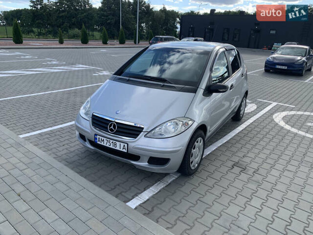 Серый Мерседес А класс, объемом двигателя 2 л и пробегом 258 тыс. км за 3999 $, фото 8 на Automoto.ua