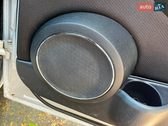 Серый Мерседес А класс, объемом двигателя 2 л и пробегом 355 тыс. км за 2980 $, фото 33 на Automoto.ua