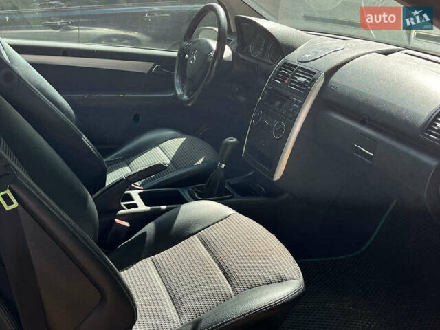 Серый Мерседес А класс, объемом двигателя 2 л и пробегом 355 тыс. км за 2980 $, фото 27 на Automoto.ua