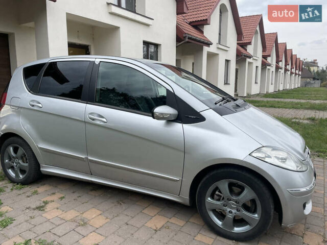 Сірий Мерседес А клас, об'ємом двигуна 2 л та пробігом 284 тис. км за 4800 $, фото 3 на Automoto.ua