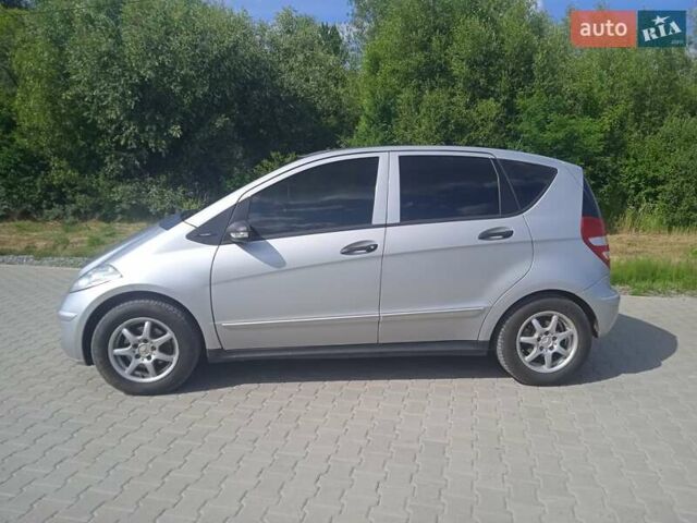 Сірий Мерседес А клас, об'ємом двигуна 1.7 л та пробігом 250 тис. км за 4300 $, фото 10 на Automoto.ua