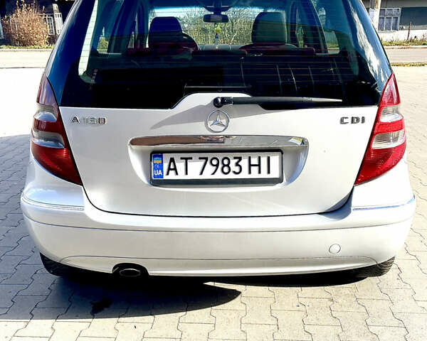 Серый Мерседес А класс, объемом двигателя 1.99 л и пробегом 278 тыс. км за 4900 $, фото 4 на Automoto.ua