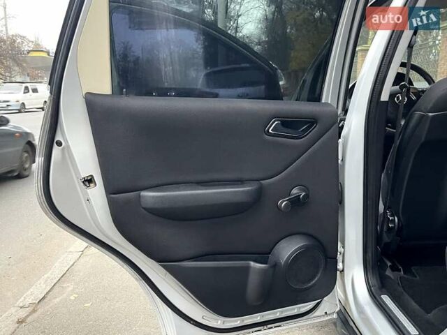 Сірий Мерседес А клас, об'ємом двигуна 1.99 л та пробігом 164 тис. км за 4999 $, фото 35 на Automoto.ua