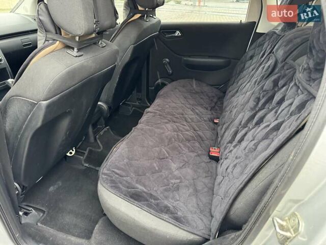 Серый Мерседес А класс, объемом двигателя 1.5 л и пробегом 170 тыс. км за 4900 $, фото 15 на Automoto.ua