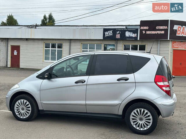 Мерседес А класс 2005 в Черкассах на Automoto.ua Серый Мерседес А класс, объемом двигателя 2 л и пробегом 214 тыс. км за 5800 $, фото 9 на Automoto.ua