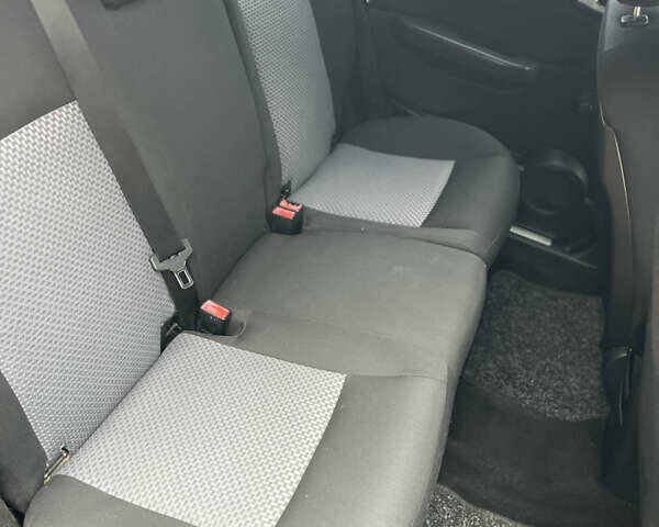 Серый Мерседес А класс, объемом двигателя 1.99 л и пробегом 280 тыс. км за 4350 $, фото 7 на Automoto.ua