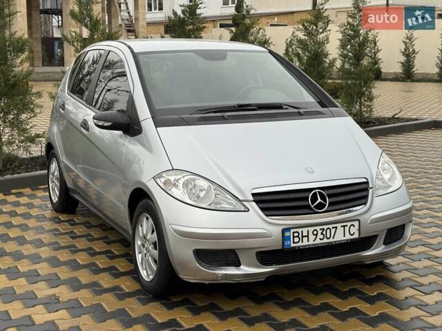 Серый Мерседес А класс, объемом двигателя 1.5 л и пробегом 170 тыс. км за 4900 $, фото 6 на Automoto.ua