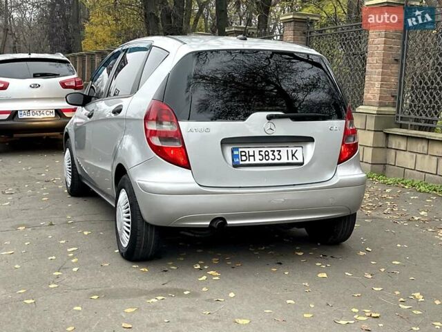 Сірий Мерседес А клас, об'ємом двигуна 1.99 л та пробігом 164 тис. км за 4999 $, фото 14 на Automoto.ua