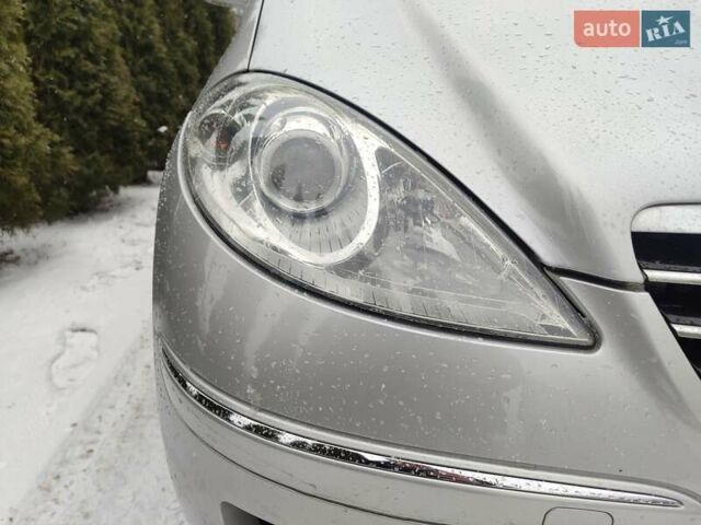 Серый Мерседес А класс, объемом двигателя 1.7 л и пробегом 185 тыс. км за 4300 $, фото 9 на Automoto.ua