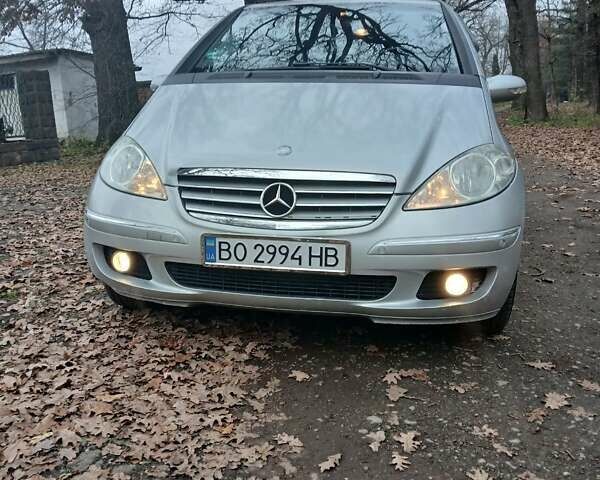 Сірий Мерседес А клас, об'ємом двигуна 1.99 л та пробігом 259 тис. км за 4900 $, фото 7 на Automoto.ua