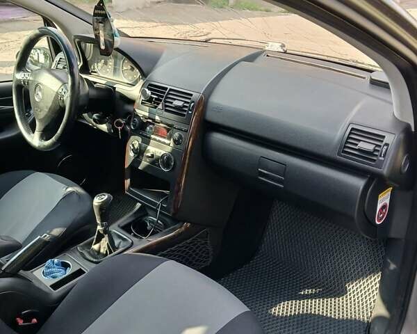 Сірий Мерседес А клас, об'ємом двигуна 2 л та пробігом 335 тис. км за 3600 $, фото 5 на Automoto.ua
