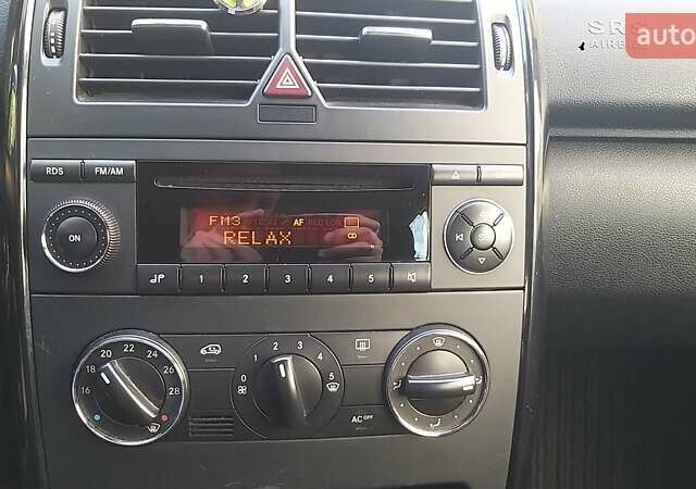 Серый Мерседес А класс, объемом двигателя 2 л и пробегом 185 тыс. км за 5800 $, фото 18 на Automoto.ua