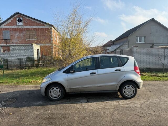 Серый Мерседес А класс, объемом двигателя 1.9 л и пробегом 100 тыс. км за 1950 $, фото 10 на Automoto.ua