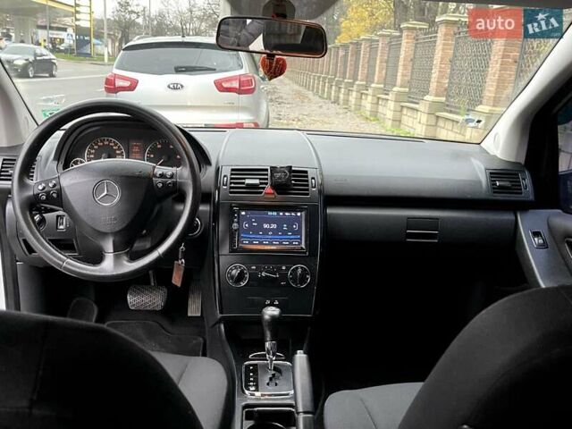 Сірий Мерседес А клас, об'ємом двигуна 1.99 л та пробігом 164 тис. км за 4999 $, фото 26 на Automoto.ua