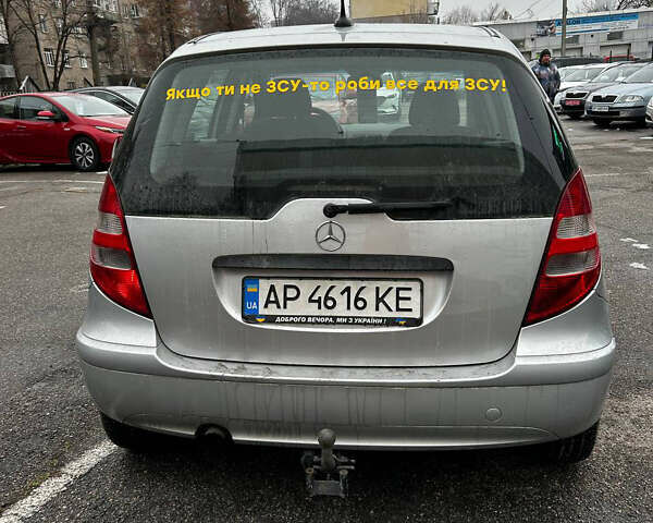 Серый Мерседес А класс, объемом двигателя 1.99 л и пробегом 281 тыс. км за 4500 $, фото 4 на Automoto.ua