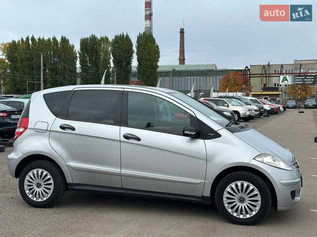 Сірий Мерседес А клас, об'ємом двигуна 1.99 л та пробігом 214 тис. км за 5500 $, фото 6 на Automoto.ua