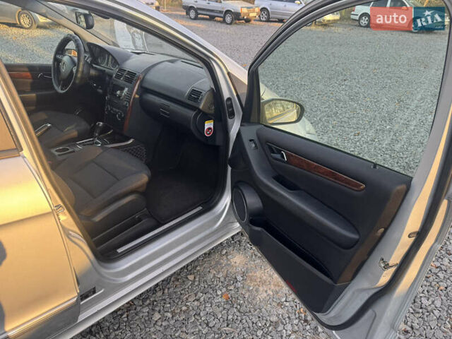 Сірий Мерседес А клас, об'ємом двигуна 1.5 л та пробігом 231 тис. км за 4700 $, фото 25 на Automoto.ua