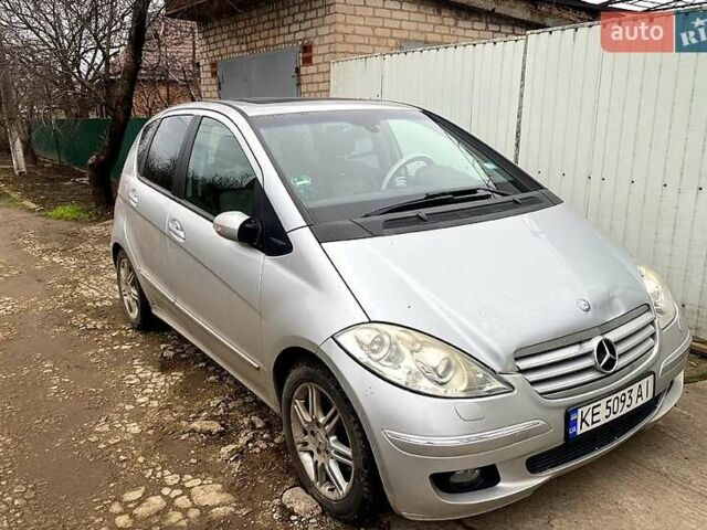 Сірий Мерседес А клас, об'ємом двигуна 2 л та пробігом 301 тис. км за 5800 $, фото 1 на Automoto.ua