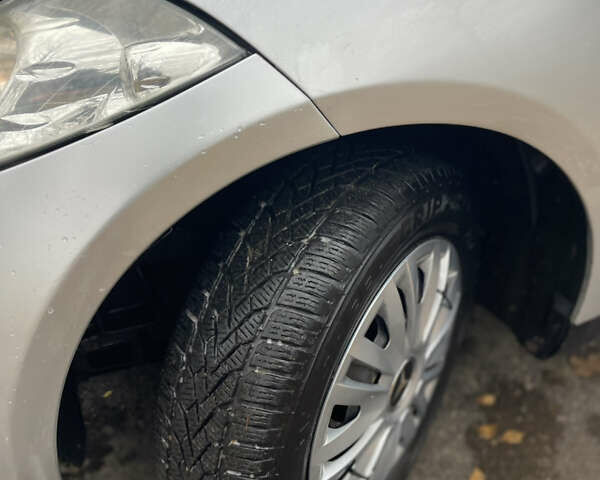 Серый Мерседес А класс, объемом двигателя 1.99 л и пробегом 280 тыс. км за 4350 $, фото 6 на Automoto.ua